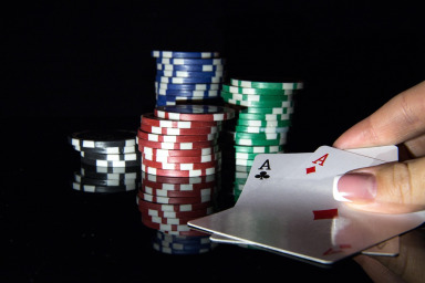 Spade Gaming online slots gameplay on mobile and desktop